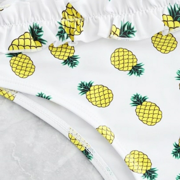 Pineapple Print Bikini 2 Piece Set - Picture 4 of 5